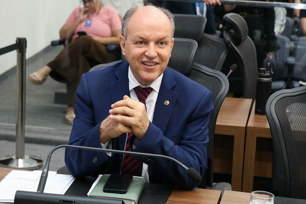Imagem de compartilhamento para o artigo Proposta de Junior Mochi torna Associação Modelo Coxim de Ciclismo e motilidade pública da MS Todo dia